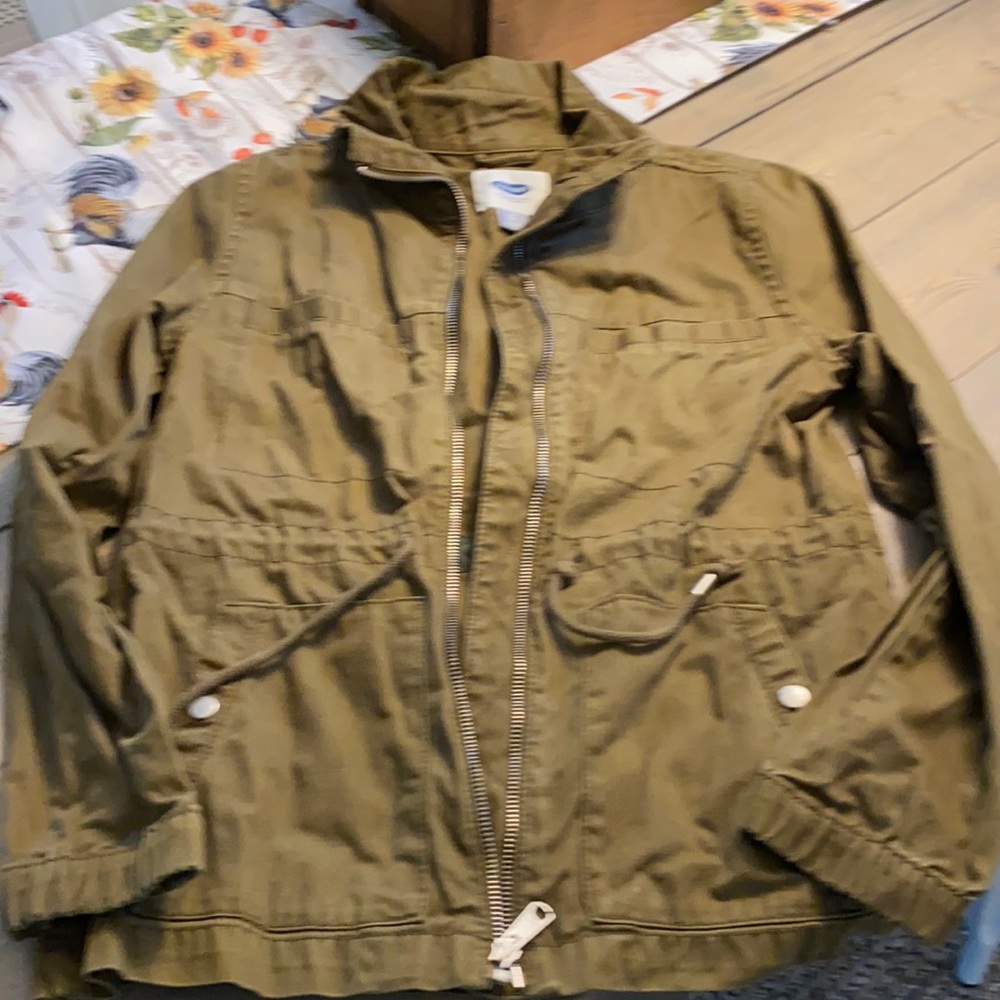 Old navy xsmall olive green jacket no rips or tears